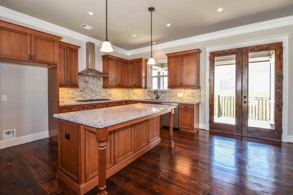 412 W 16th Street, Houston, TX 77008