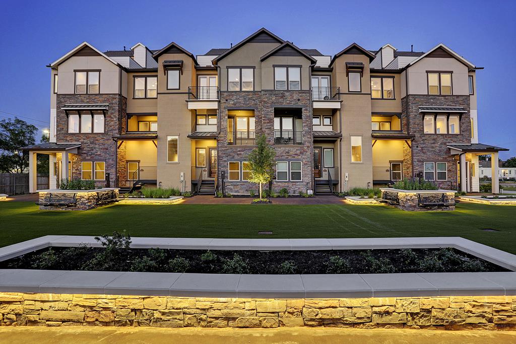 2656 Fountain Key Boulevard, Houston, TX 77008