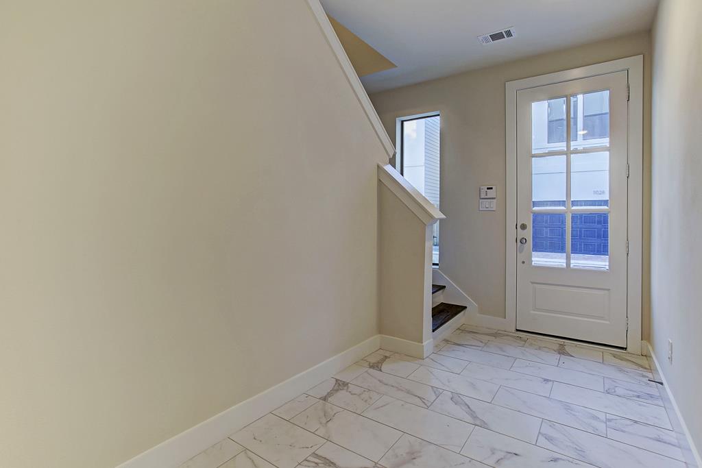 1027 Green Kensington, Houston, TX 77008