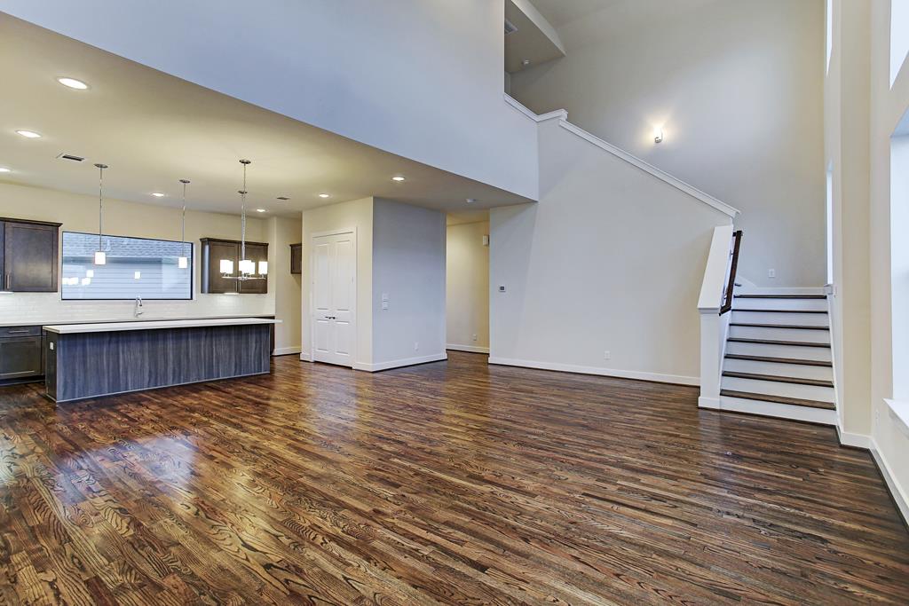 1027 Green Kensington, Houston, TX 77008