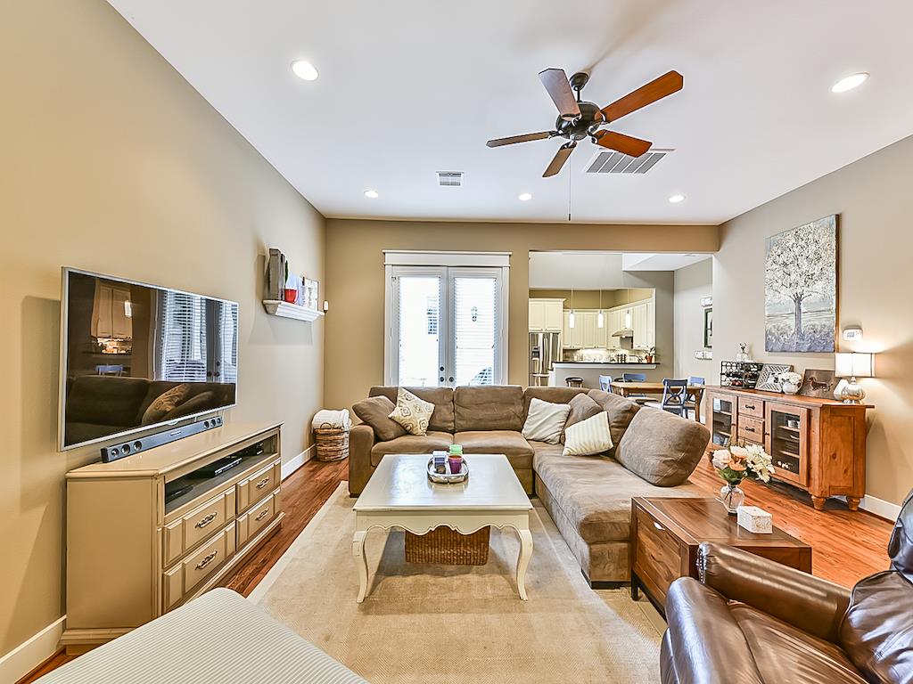 1226 W 23rd Street, Houston, TX 77008