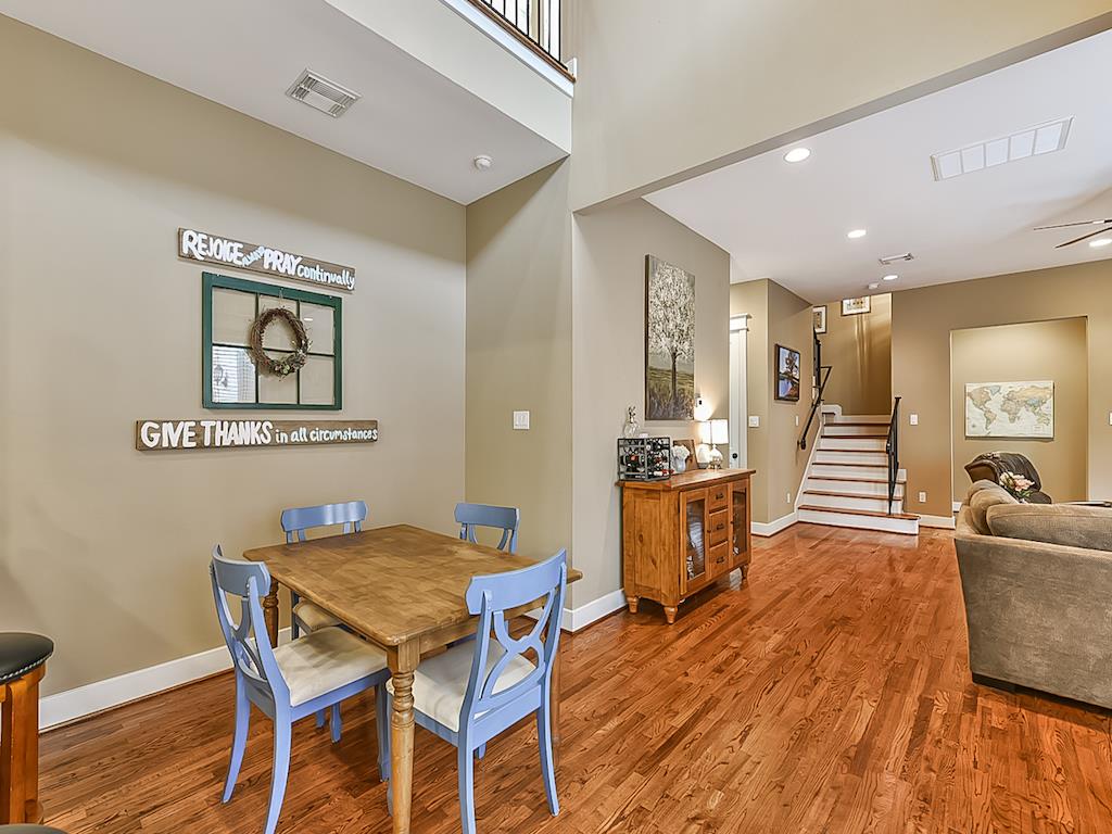 1226 W 23rd Street, Houston, TX 77008