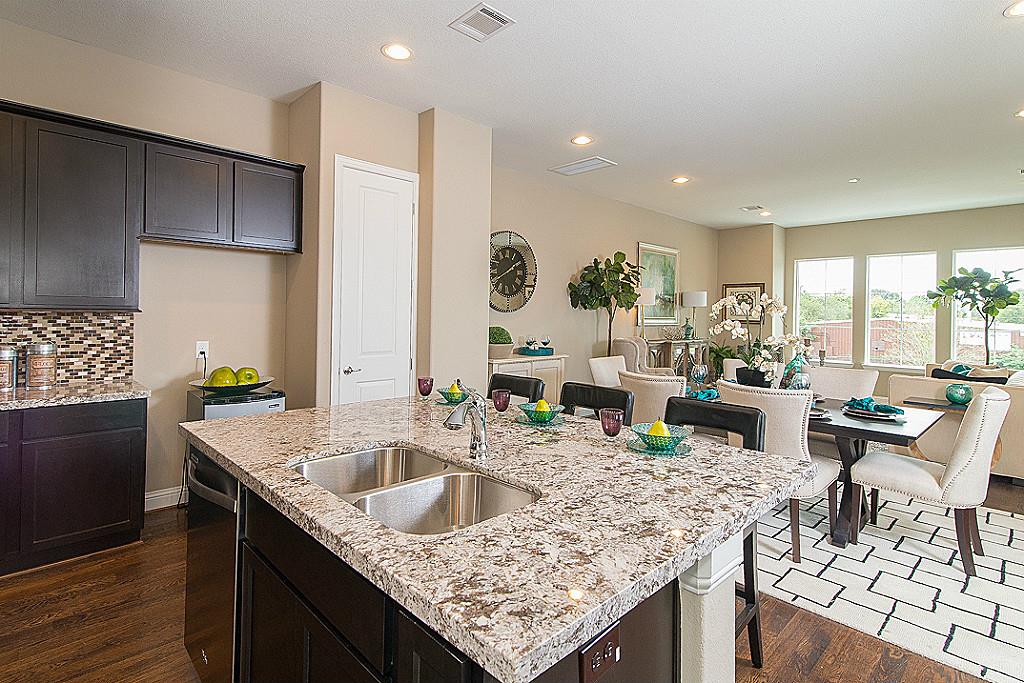 1225 D W 19th, Houston, TX 77008