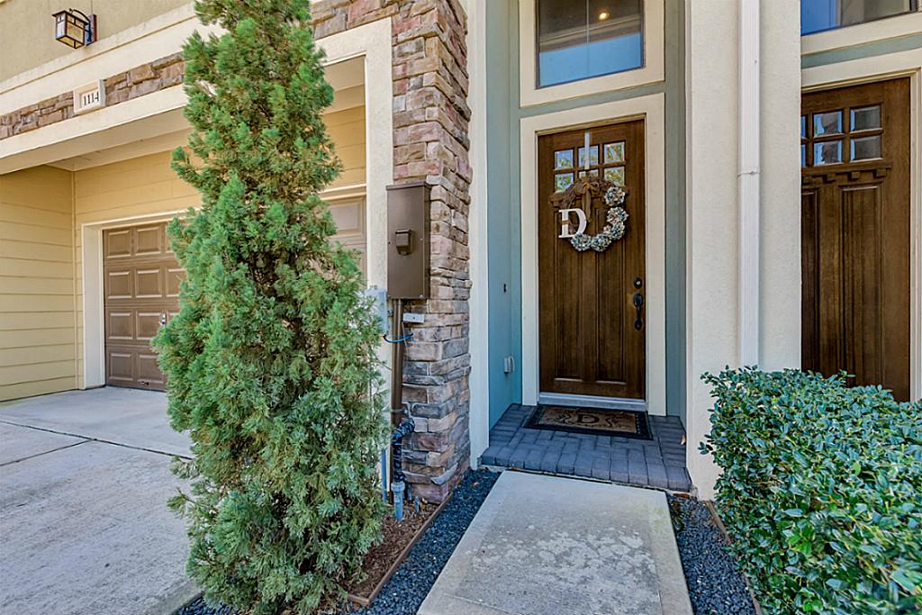1114 W 25th Street, Houston, TX 77008