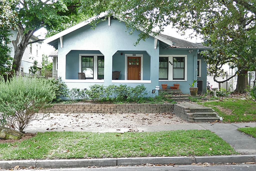 824 Teetshorn, Houston, TX 77009