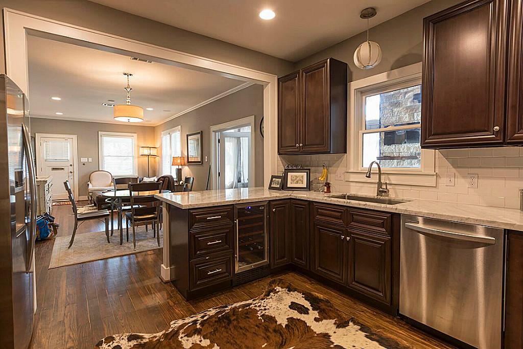 909 Gibbs, Houston, TX 77009