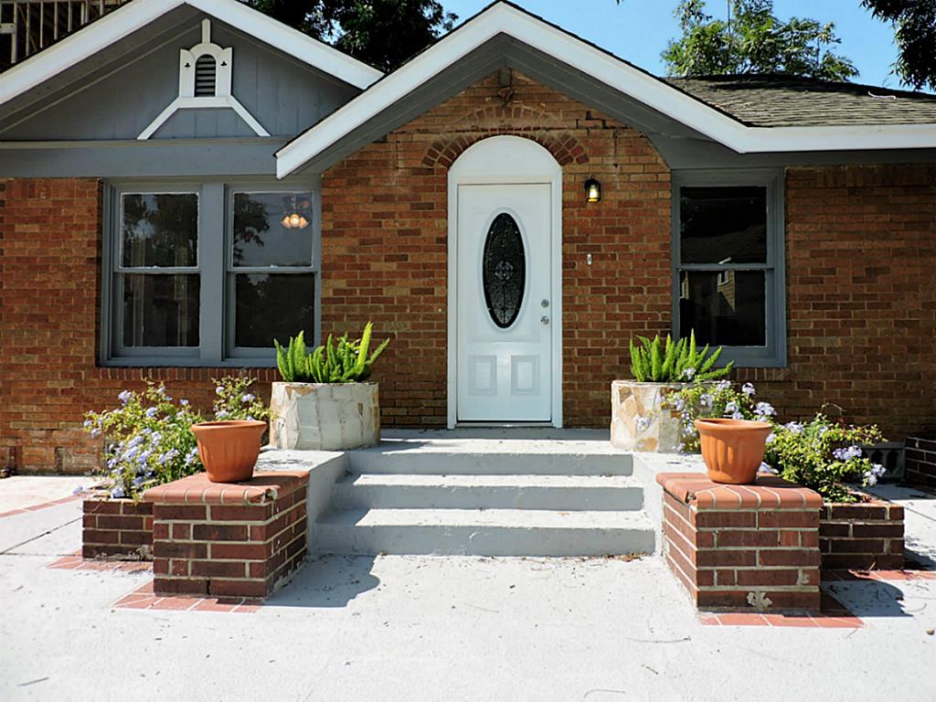 605 Cottage, Houston, TX 77009