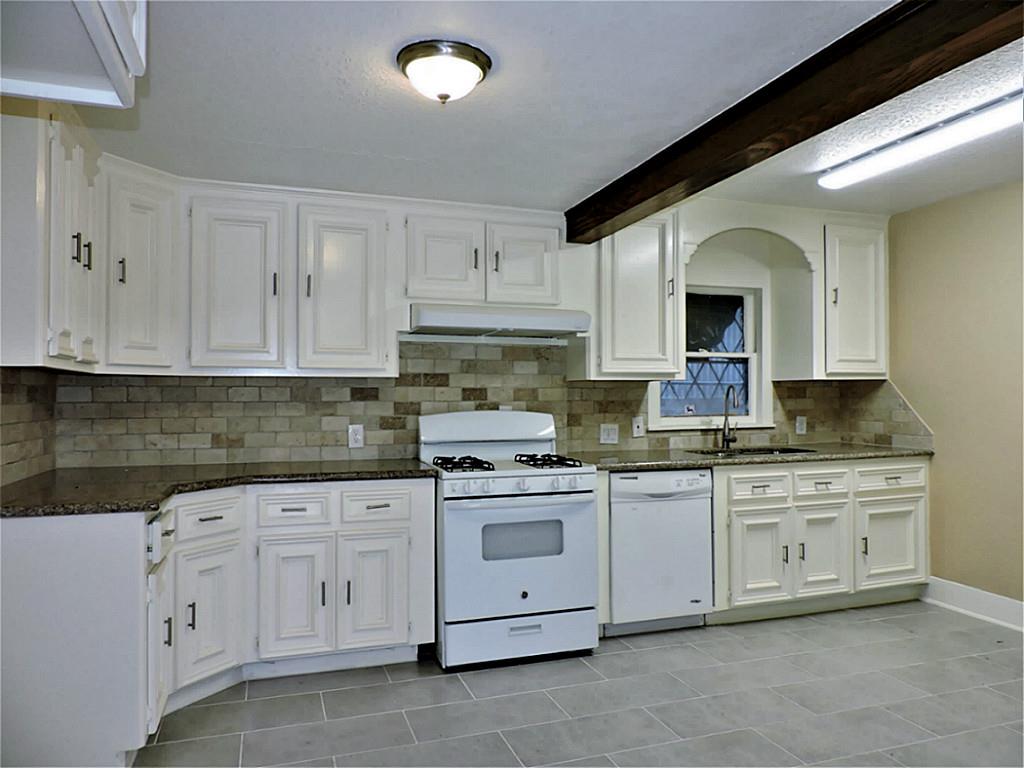 605 Cottage, Houston, TX 77009