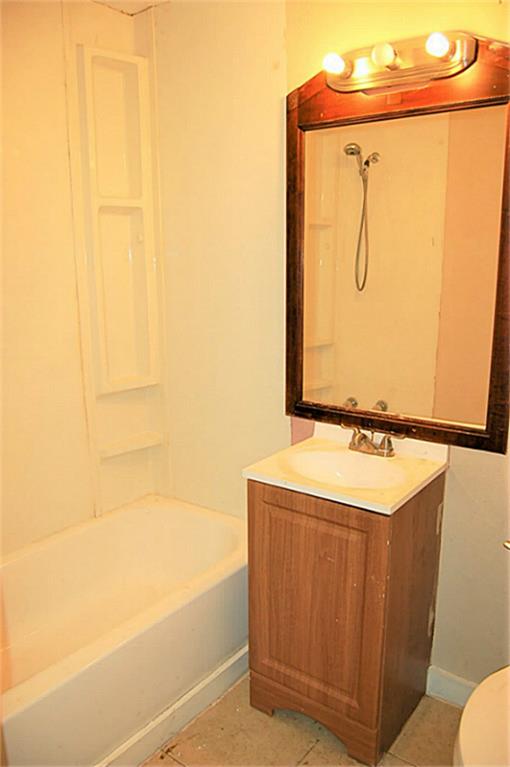 2422 Freeman Street, Houston, TX 77009