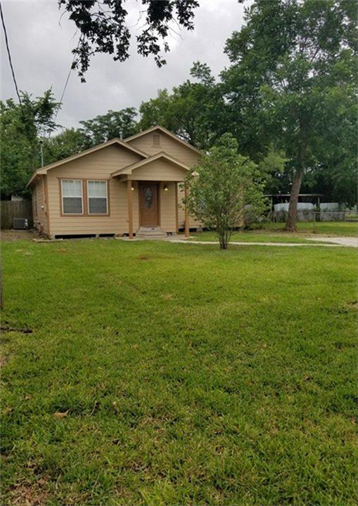 9506 E Avenue I, Houston, TX 77012