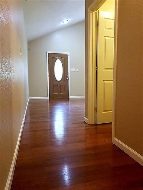 9506 E Avenue I, Houston, TX 77012