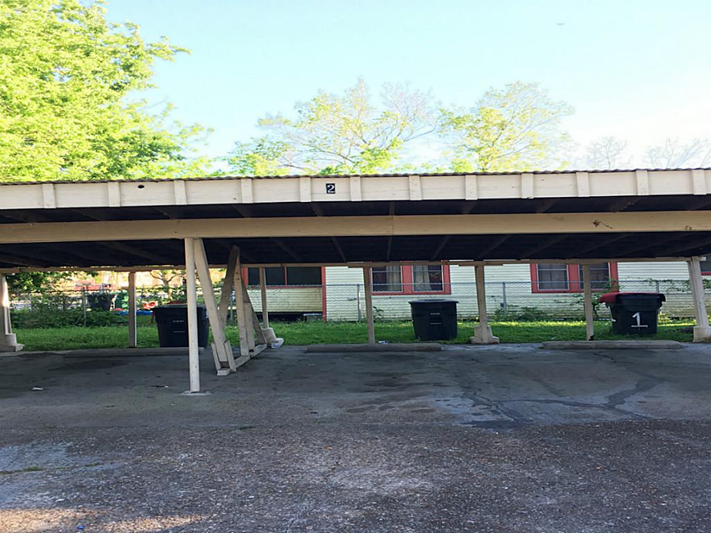 7828 Sarita Street, Houston, TX 77012