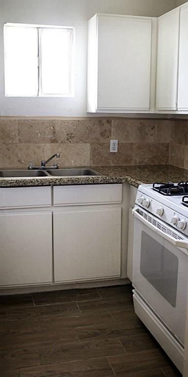 14302 Laredo Street, Houston, TX 77015