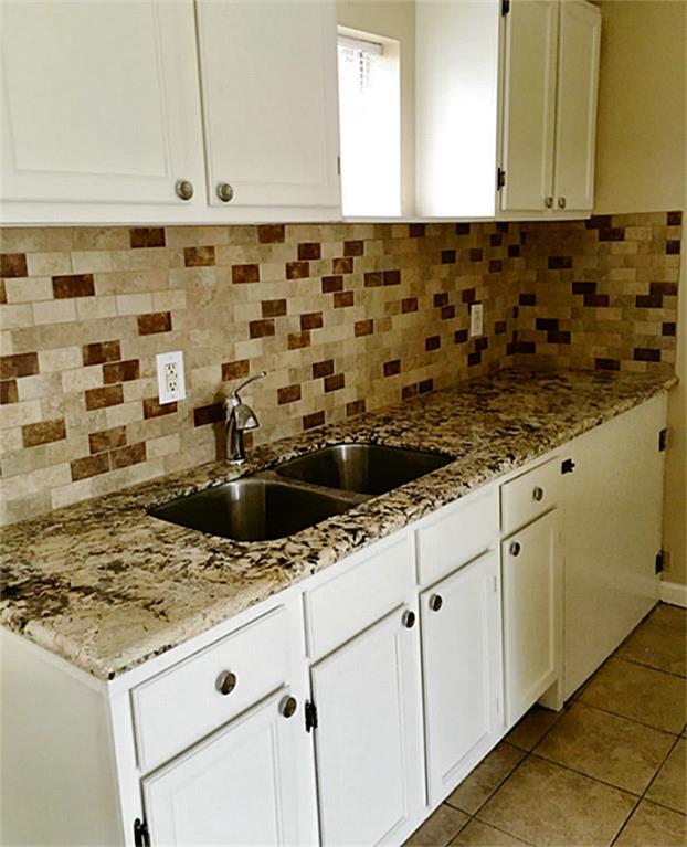 14132 Bonham, Houston, TX 77015