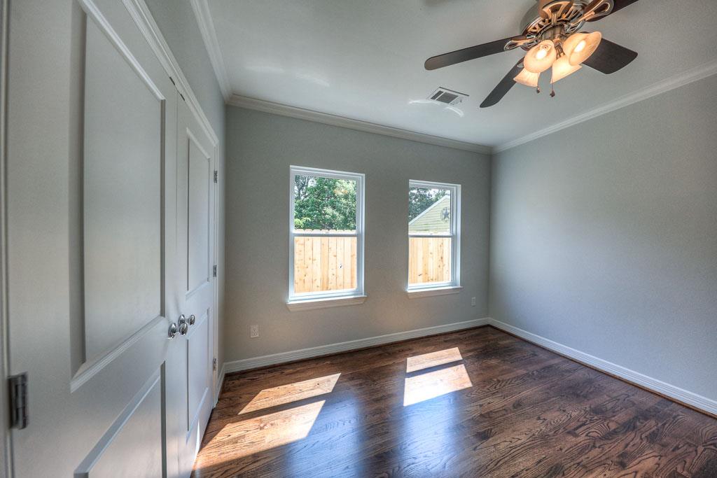 1431 Richelieu Lane, Houston, TX 77018