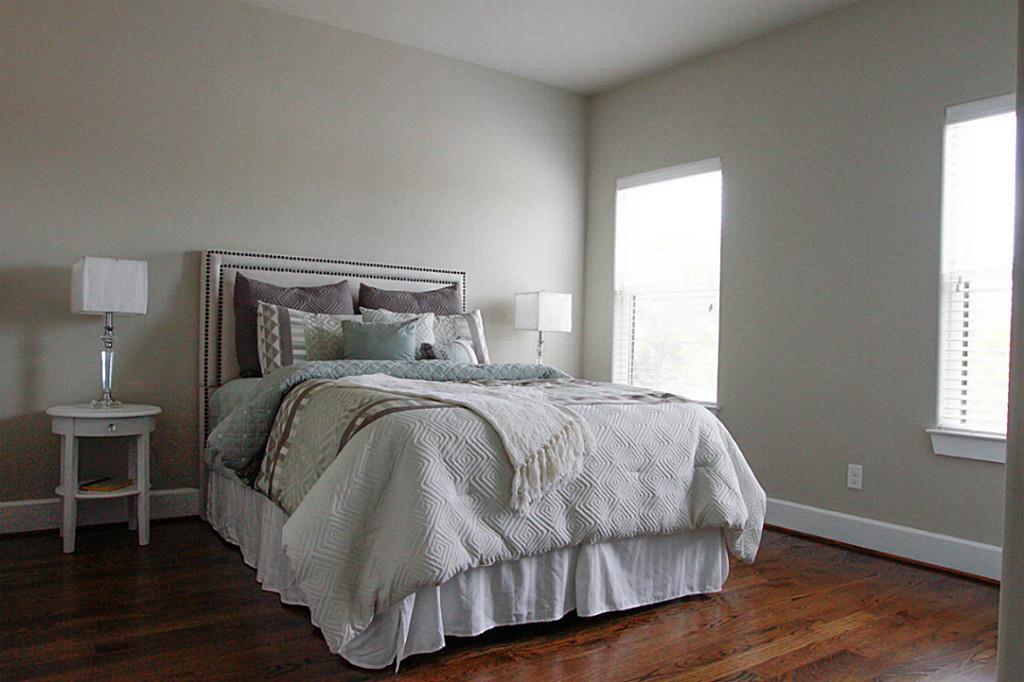 841 Fisher, Houston, TX 77018