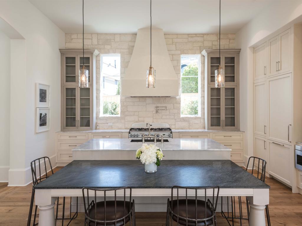 2009 Chilton Road, Houston, TX 77019