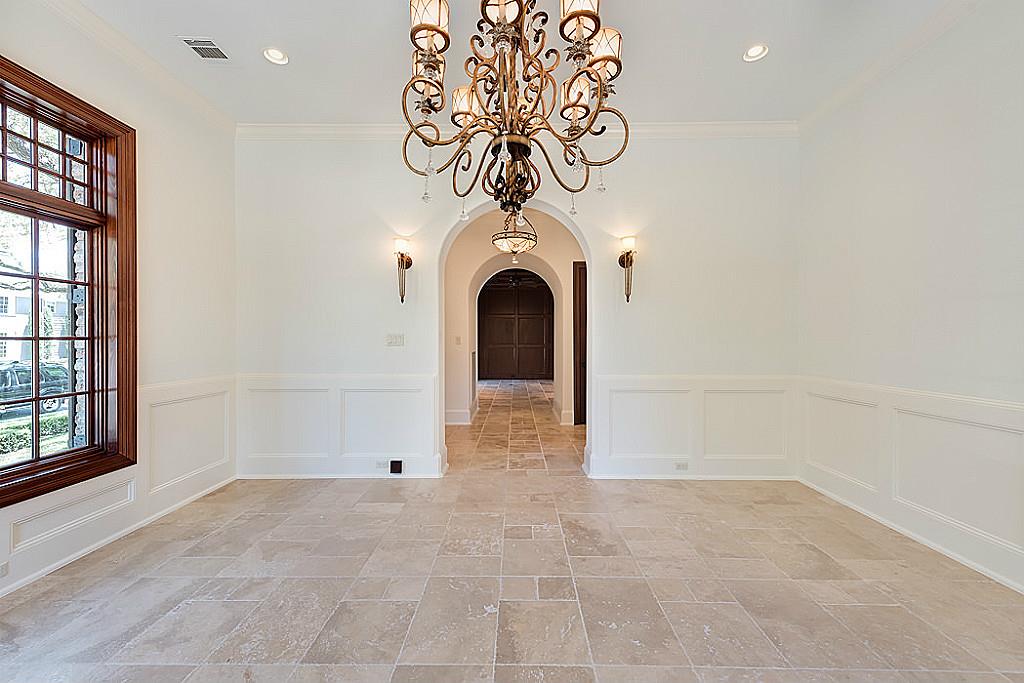3843 Chevy Chase Drive, Houston, TX 77019