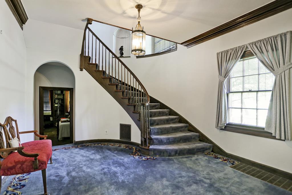 3443 Inwood Drive, Houston, TX 77019