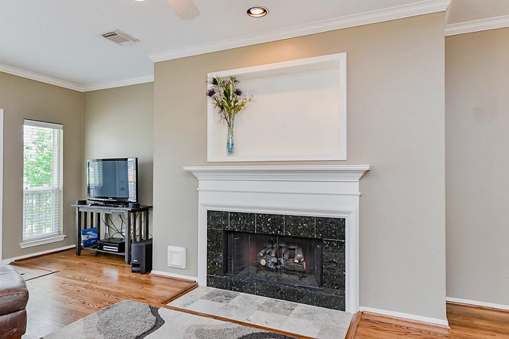 2615 W Dallas Street, Houston, TX 77019