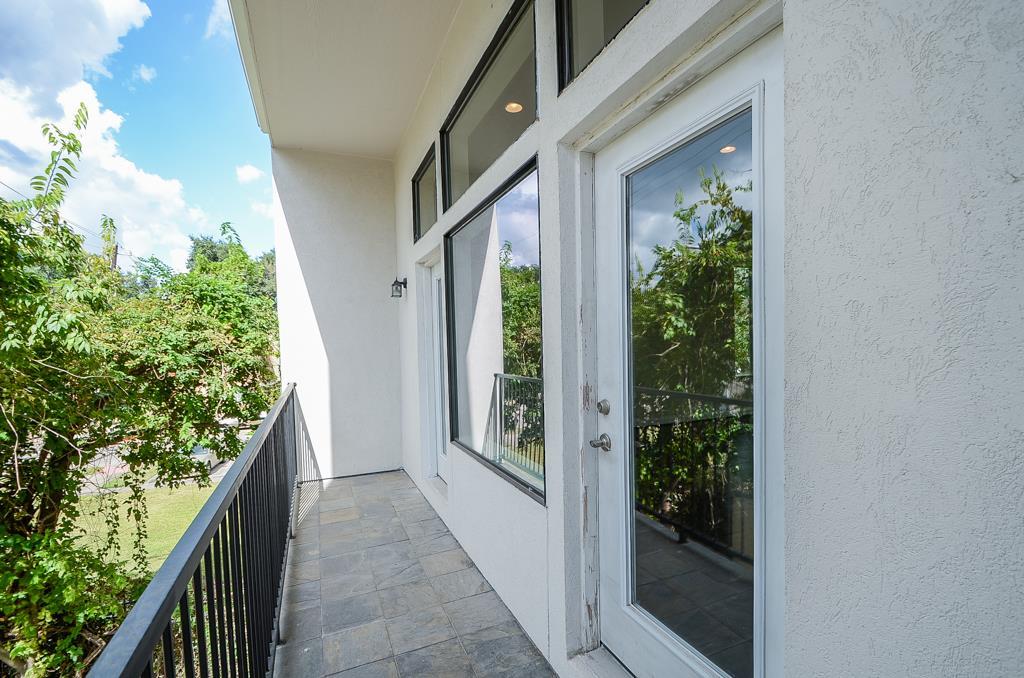 917 Nash Street, Houston, TX 77019