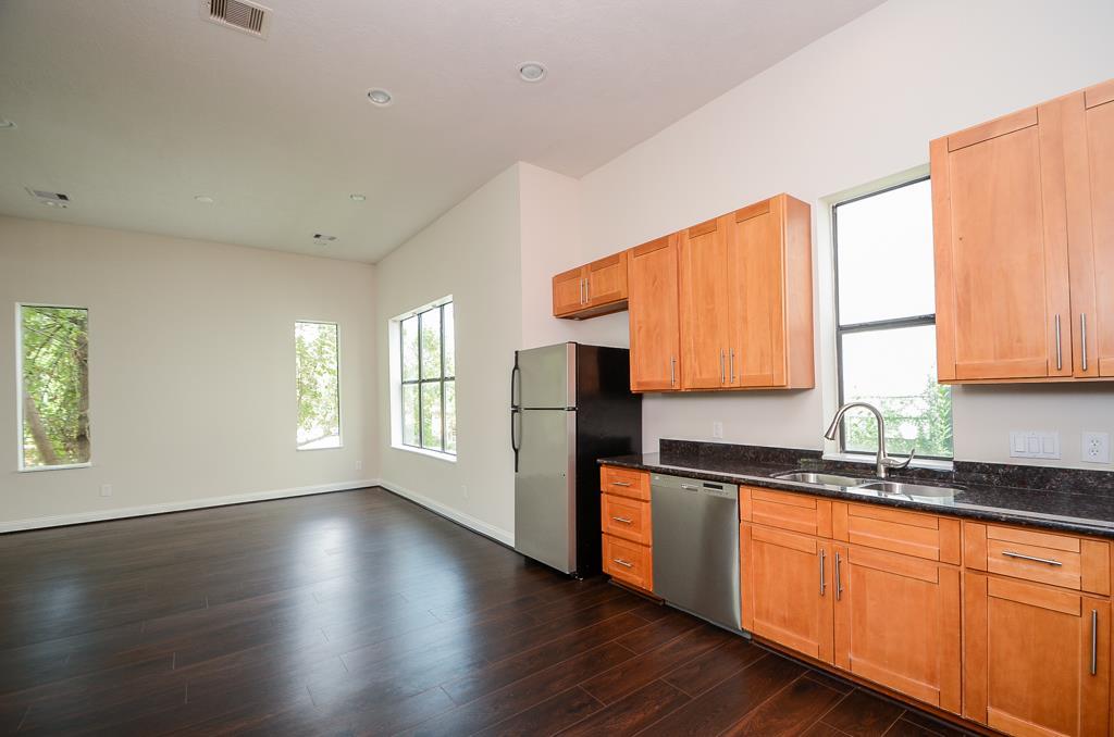 917 Nash Street, Houston, TX 77019