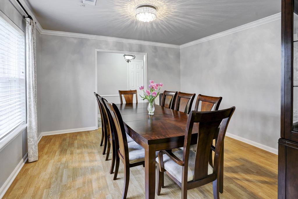 12311 Queensbury Lane, Houston, TX 77024