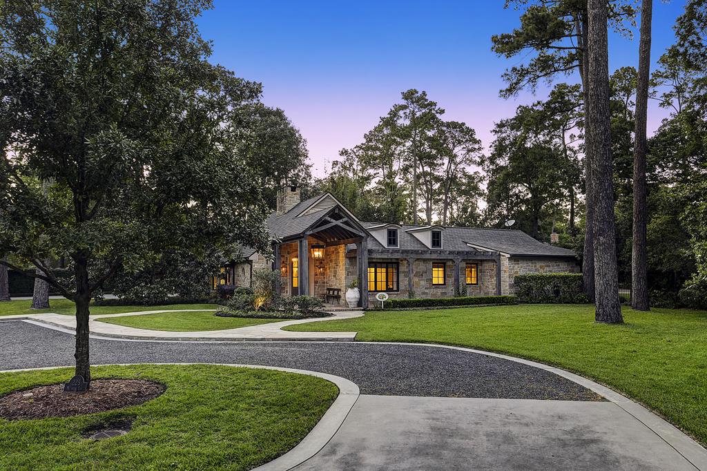 225 Millbrook Street, Piney Point, TX 77024