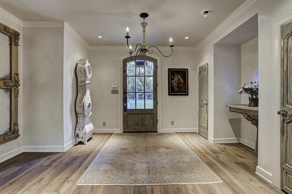 225 Millbrook Street, Piney Point, TX 77024