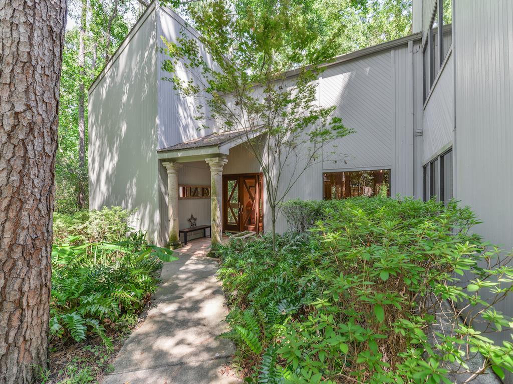 346 Hunters Trail Street, Hunters Creek, TX 77024