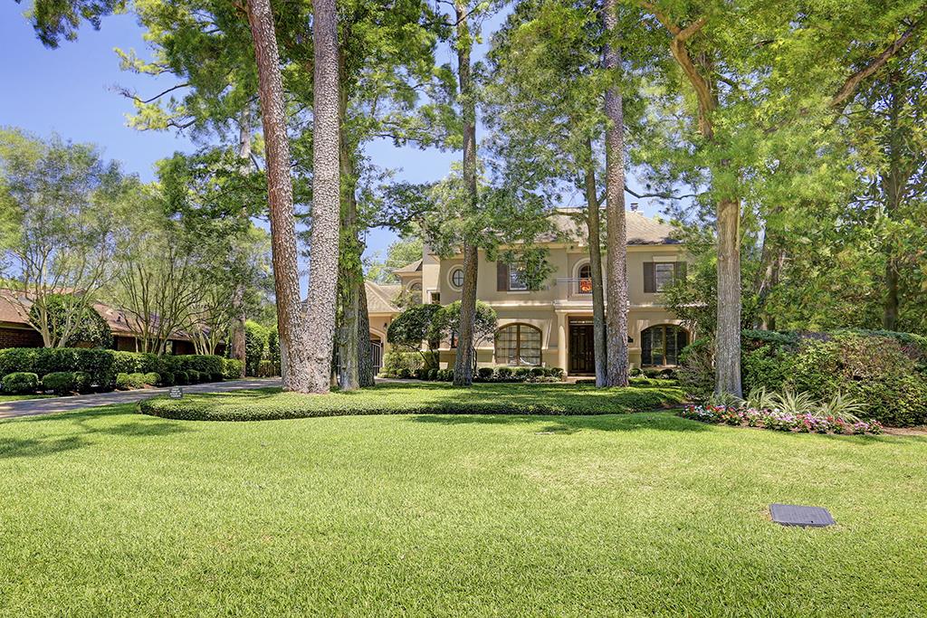 8856 Chatsworth Drive, Houston, TX 77024