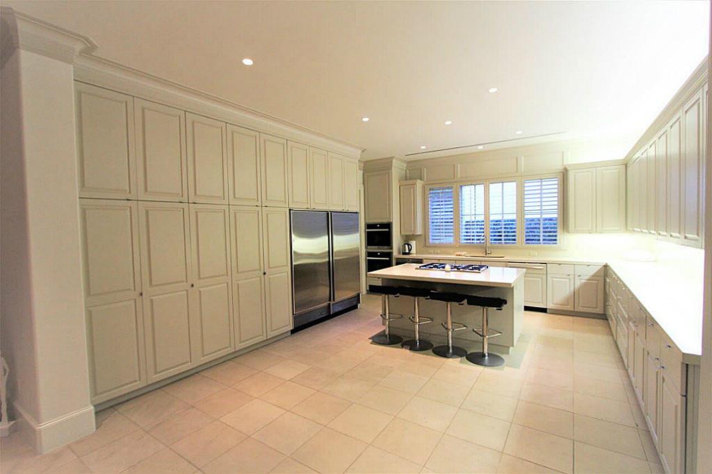 8607 Pasture View Lane, Houston, TX 77024