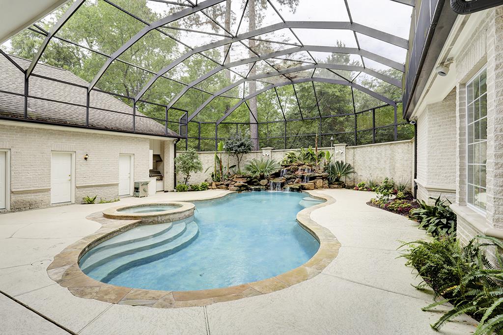 55 Stillforest, Piney Point, TX 77024