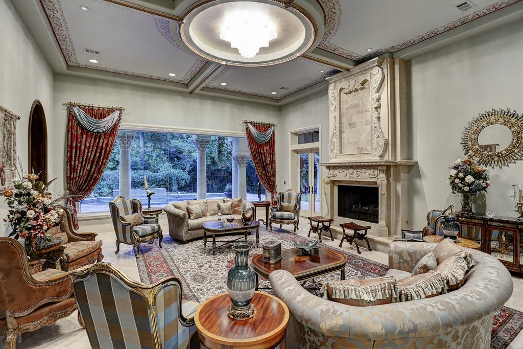 422 Buckingham Drive, Houston, TX 77024
