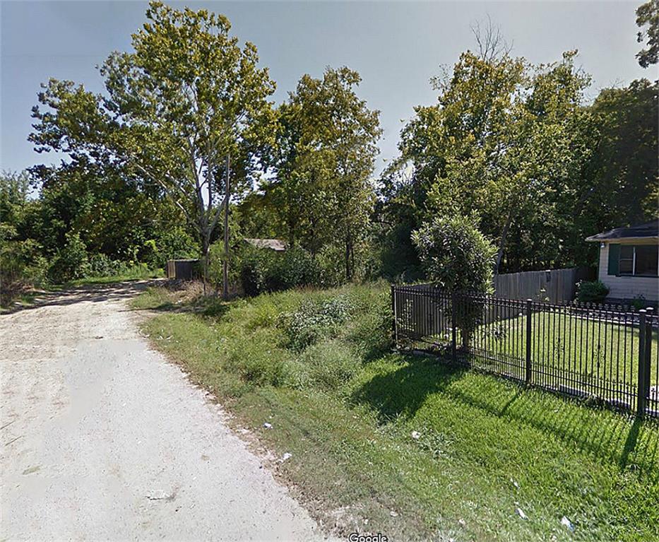 3320 Creston, Houston, TX 77026