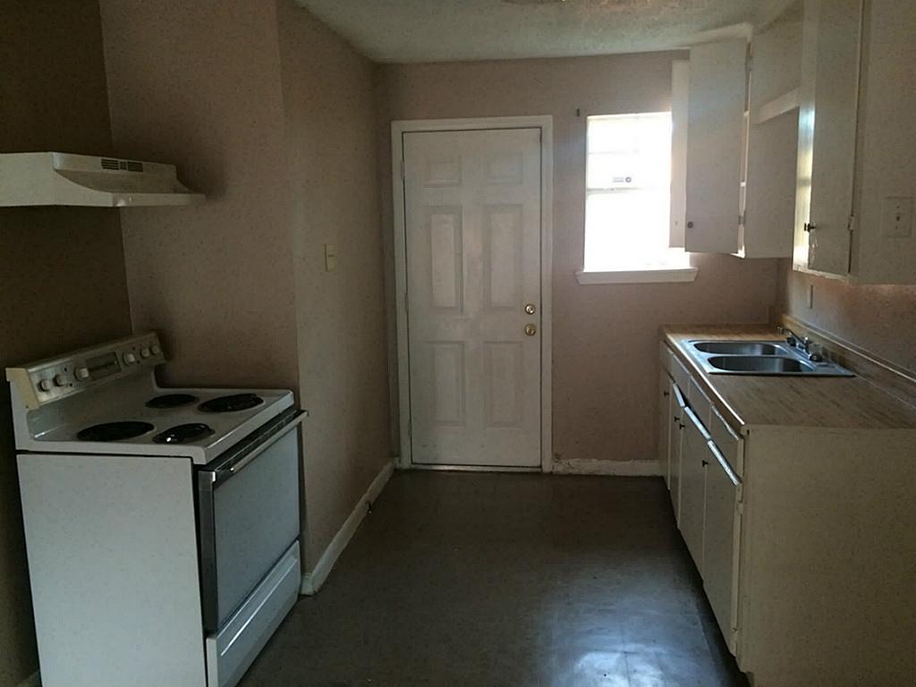 5523 Collingsworth Street, Houston, TX 77026
