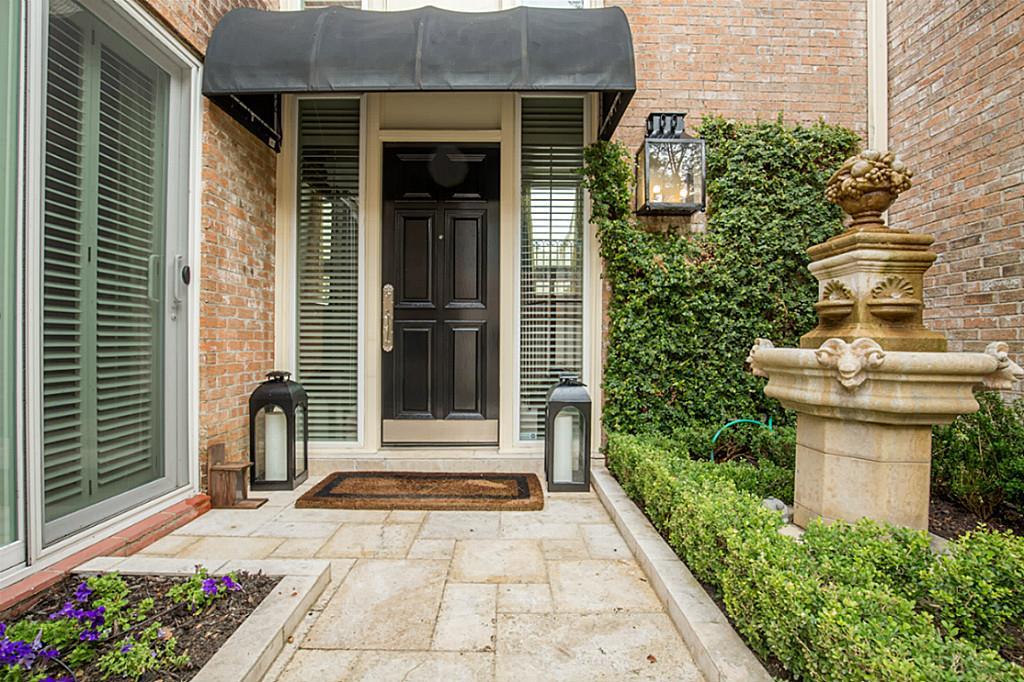 6 River Hollow, Houston, TX 77027