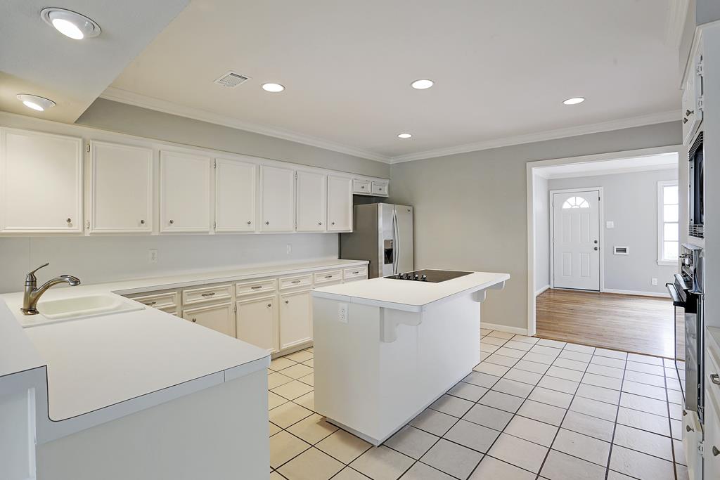 3211 Drexel Drive, Houston, TX 77027