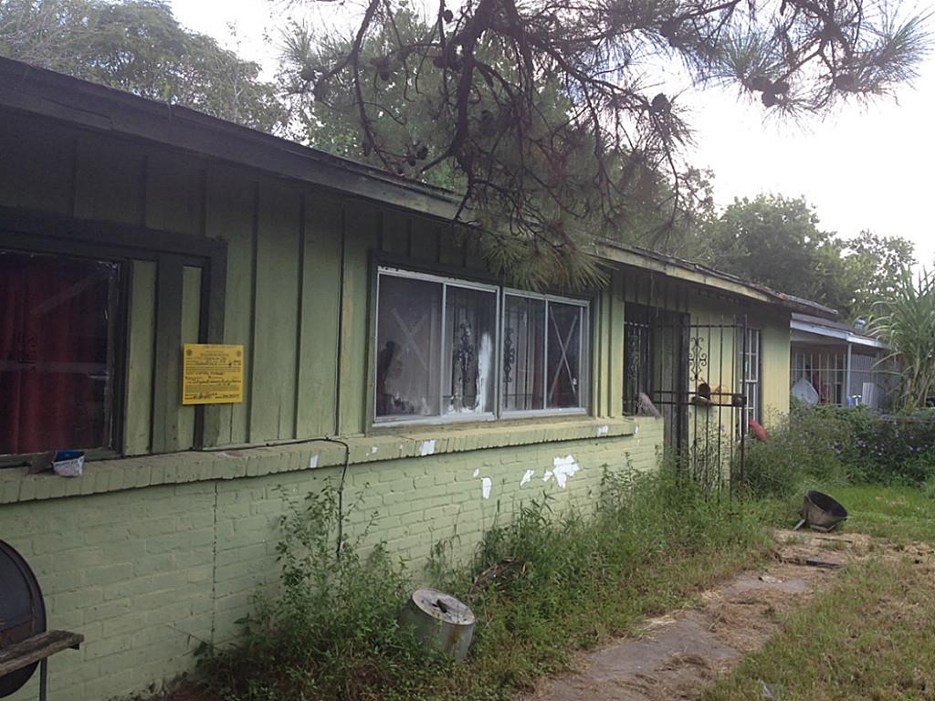 5511 Elmlawn Drive, Houston, TX 77033