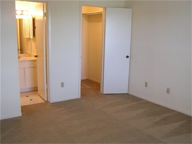 9101 Country Creek Drive, Houston, TX 77036