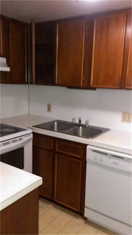 7520 Hornwood, Houston, TX 77036