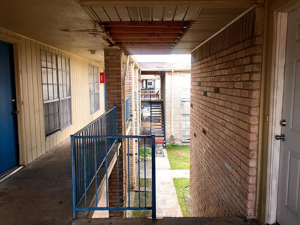 9211 Bellaire, Houston, TX 77036