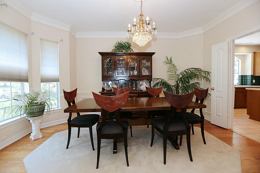 7710 Cadenza Court, Houston, TX 77040