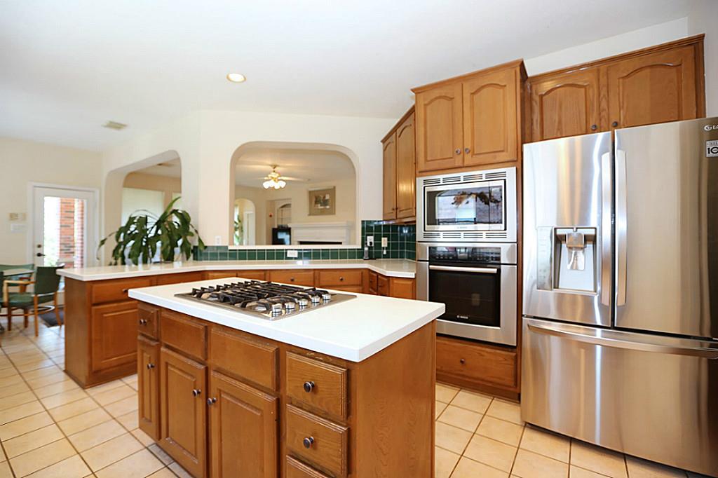 7710 Cadenza Court, Houston, TX 77040