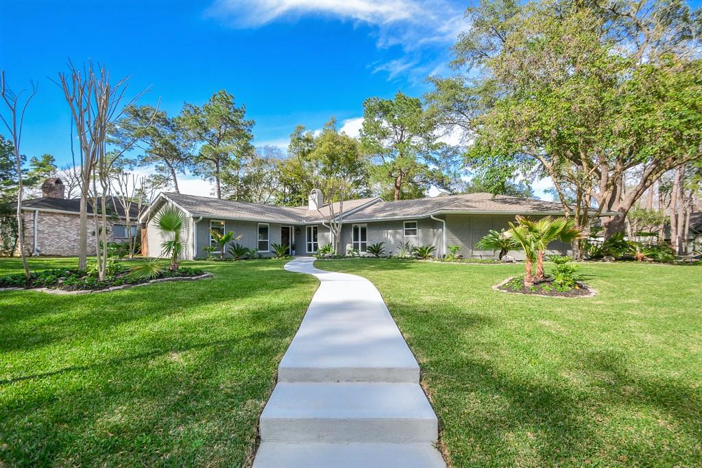 10002 Green Tree Road, Houston, TX 77042