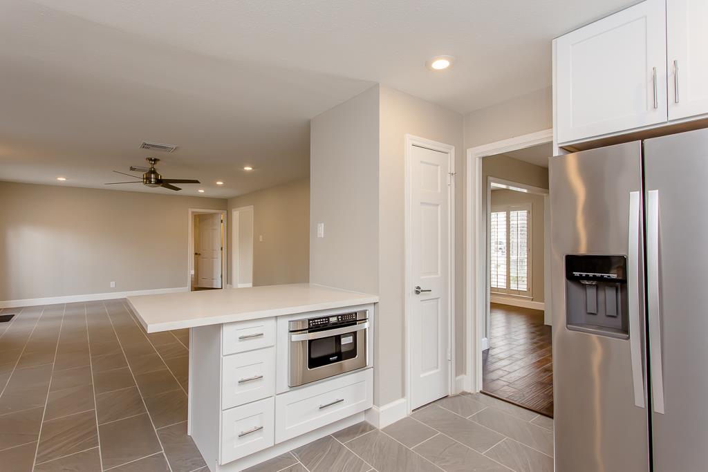 10818 Tupper Lake Drive, Houston, TX 77042