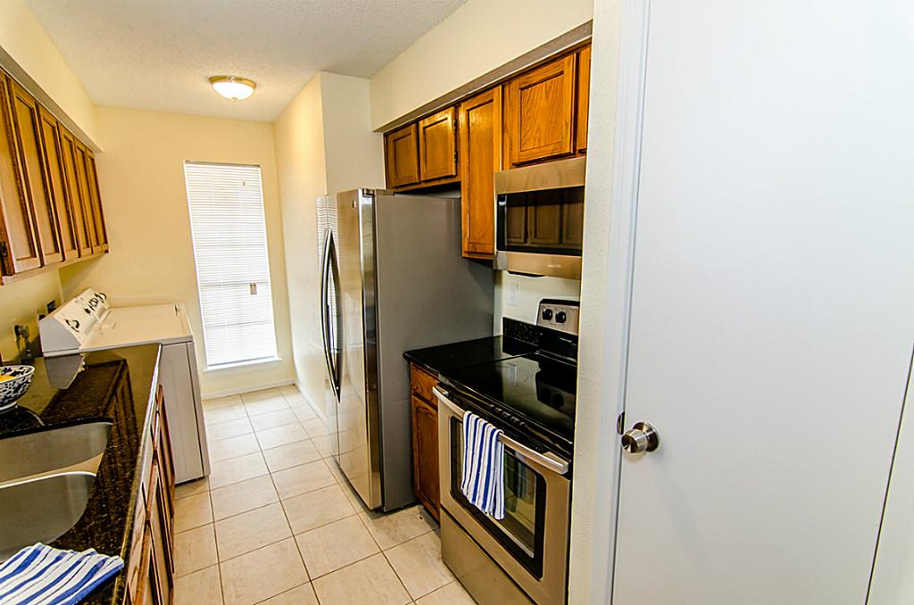 11201 Lynbrook Drive, Houston, TX 77042