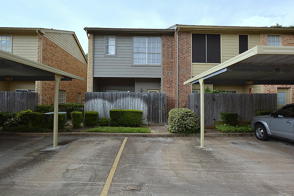 1515 Sandy Springs Road, Houston, TX 77042