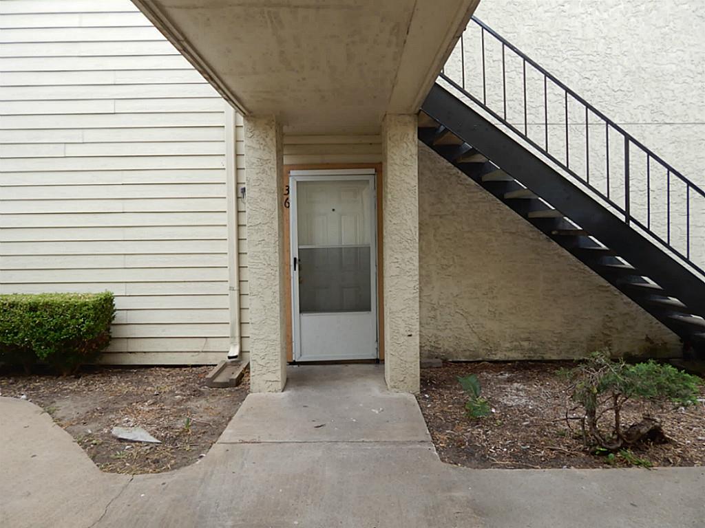 10075 Westpark Drive, Houston, TX 77042