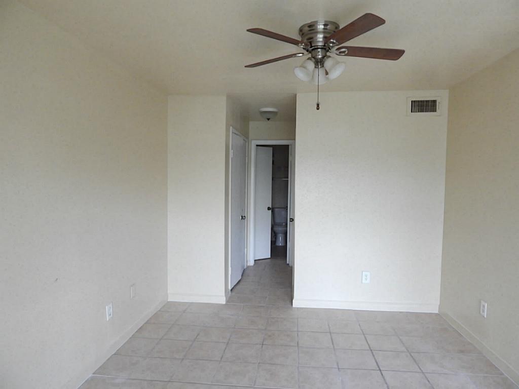 10075 Westpark Drive, Houston, TX 77042